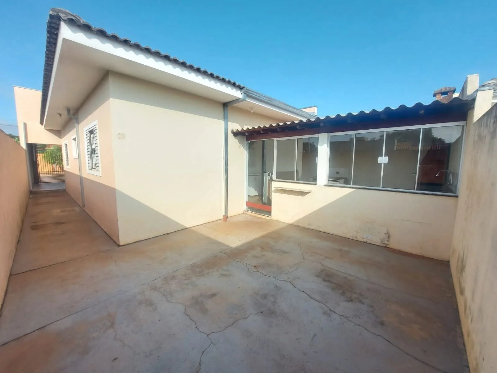 Casa residencial - Foto 2