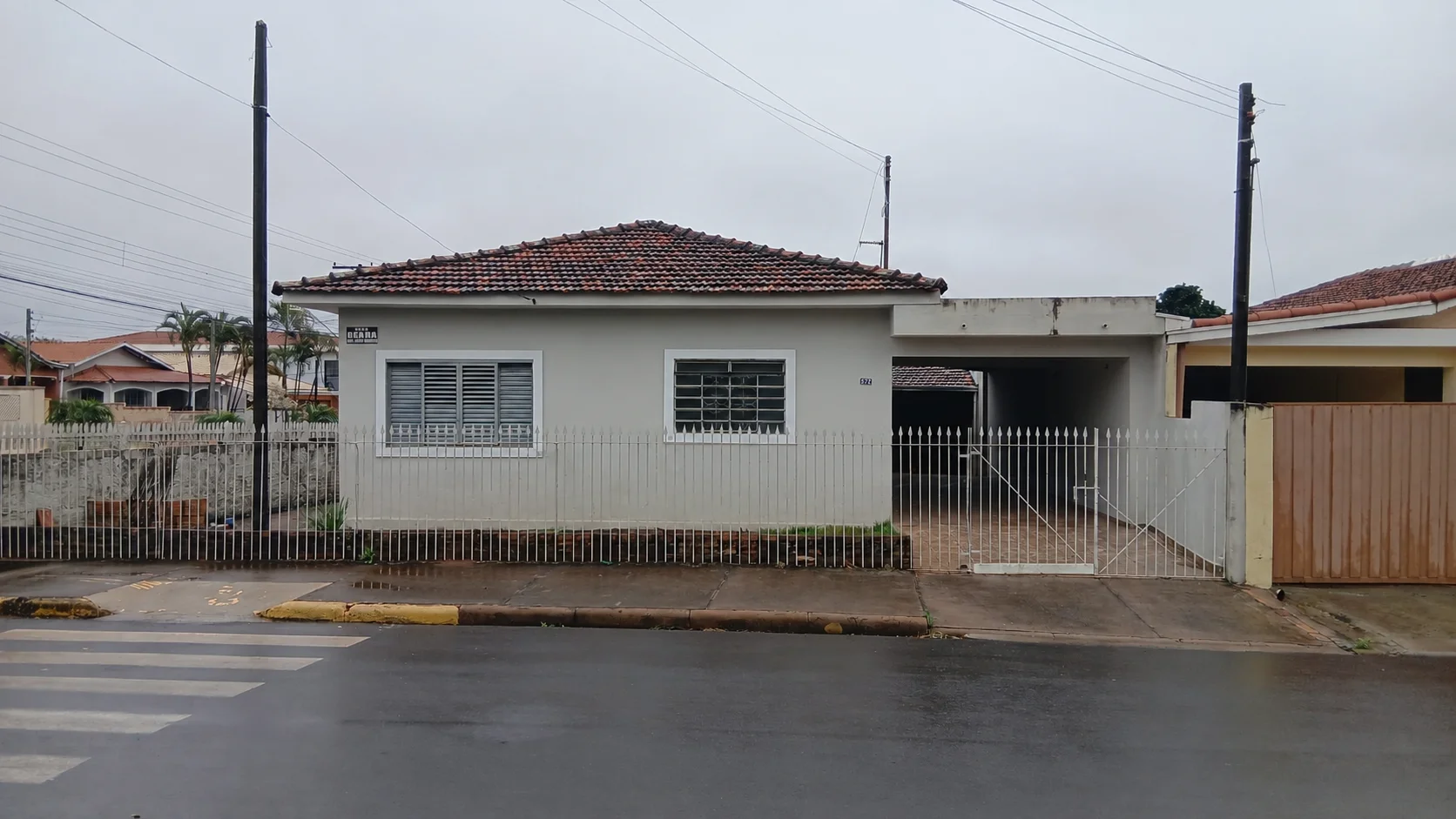 Casa Residencial de Esquina - Foto 3